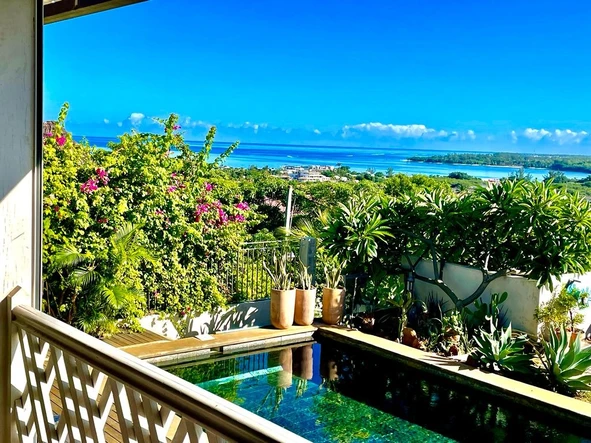 Charming villa with panoramic views of the ocean and mountains for sale in Tamarin, Mauritius
