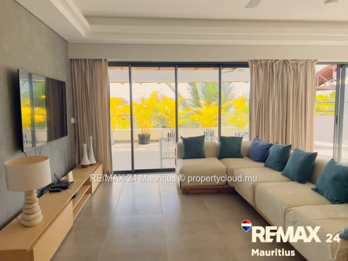 3 Bedrooms Penthouse | Private Jacuzzi | Shared Pool | Fully Furnished