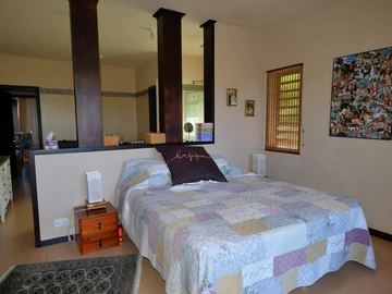 6 Bedroom Townhouse, Duplex