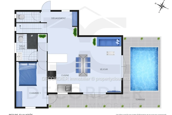 Villa élégante en cours de construction avec piscine et jardin