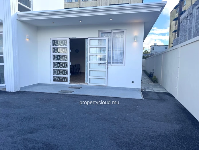  For rent in Curepipe - Forest Side: New 2-bedroom house + office in a peaceful setting