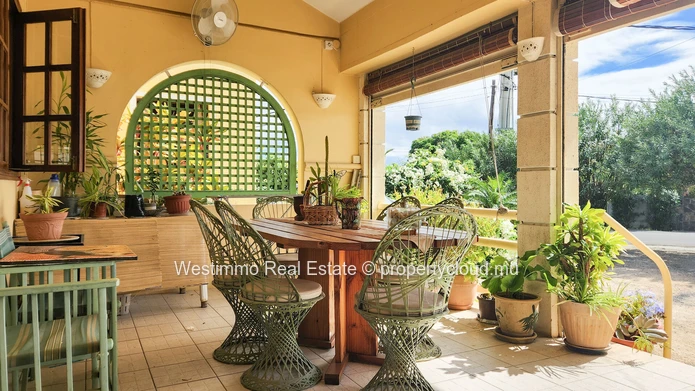 Maison meublée de 150 m² avec piscine à louer à Tamarin