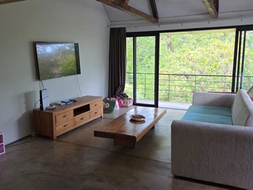 5 Bedroom Villa
