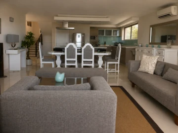 Townhouse, Duplex de 3 Chambres