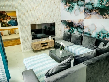 4 Bedroom Villa