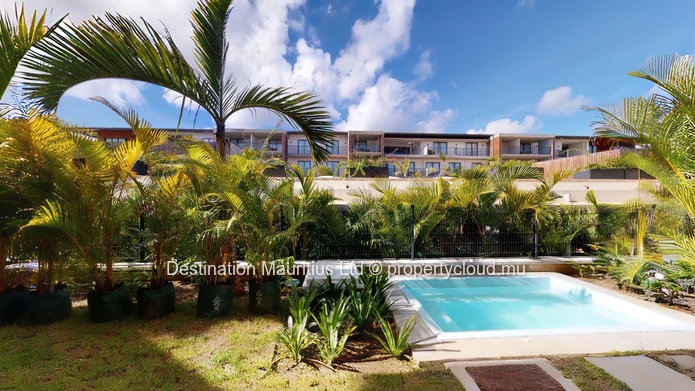 LES RÉSIDENCES DE MONT CHOISY — Live the island dream — where everyday luxury meets effortless living.