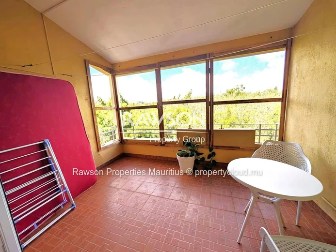 Triplex To Let In Grand Gaube | Mur 30,000/Month | Gated Residence, 5 Min From Beach