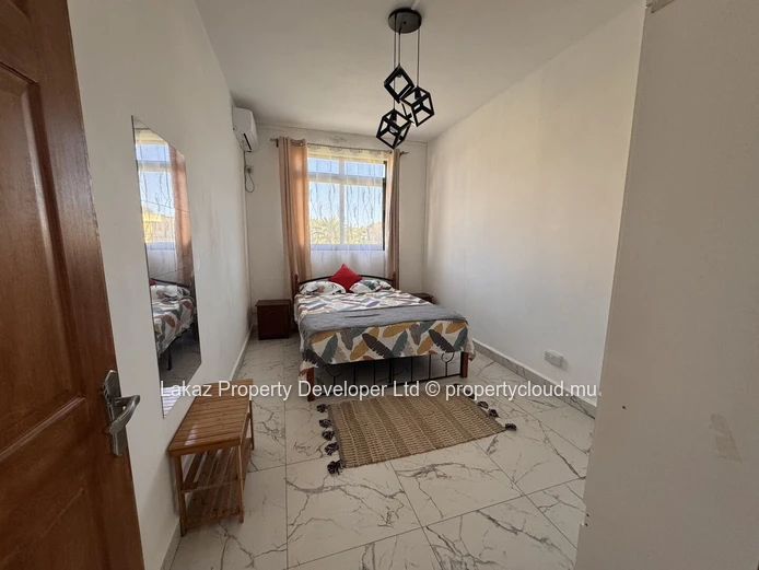Duplex meublé de 3 chambres à louer à Pointe aux Canonniers