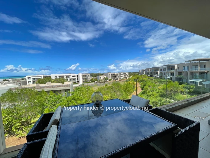 Appartement de 3 Chambres avec Vue sur la Mer