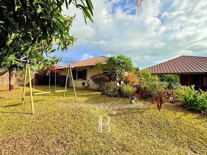 RIVIÈRE NOIRE - Exceptional Villa - 4 Bedrooms
