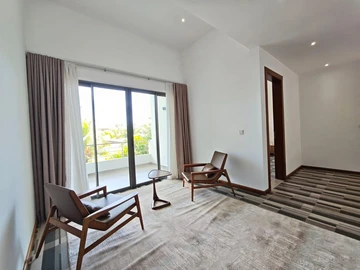 4 Bedroom Villa