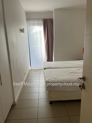 Modern 3-Bed Ground-Floor Apartment 