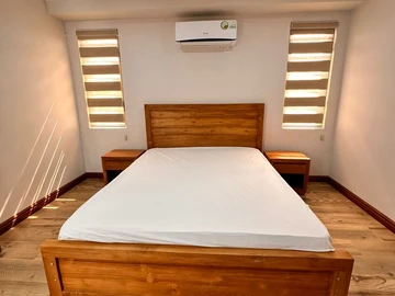 5 Bedroom Villa
