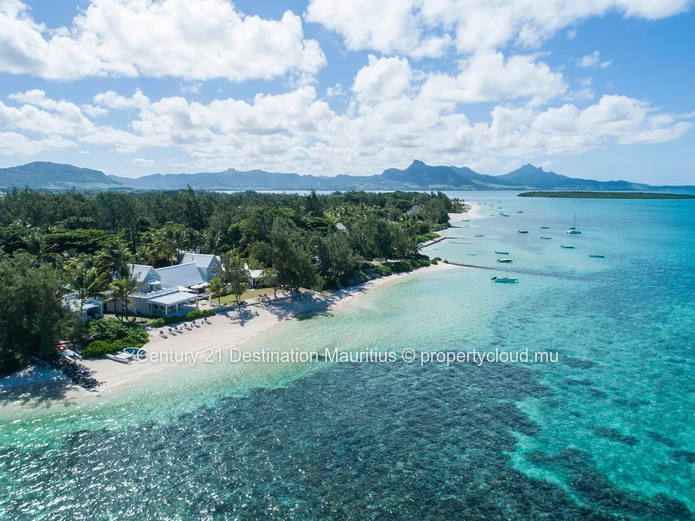 2 chambres villa Merea : L’Épure Tropicale au Cœur d’un Sanctuaire Préservé