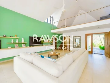 4 Bedroom Villa