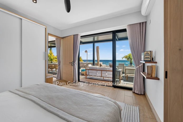 Penthouse d’exception avec vue mer à vendre | Pointe aux Canonniers, Île Maurice