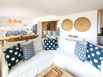 4 Bedroom Apartment