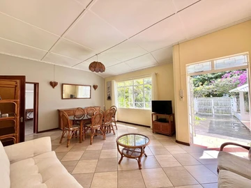 5 Bedroom Villa