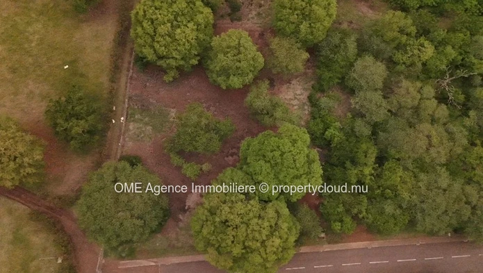 Flat Plot with Mountain Views in a Peaceful Natural Setting