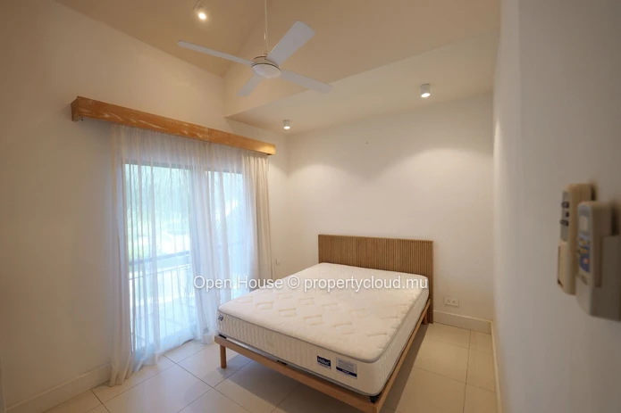 Luxurious Waterfront Villa with Private Pool in Rivière Noire - Black River Area - 237m² living space - Boat Garage -...