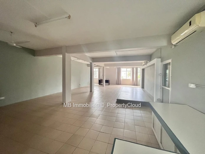 Office for Rent – Trou aux Biches