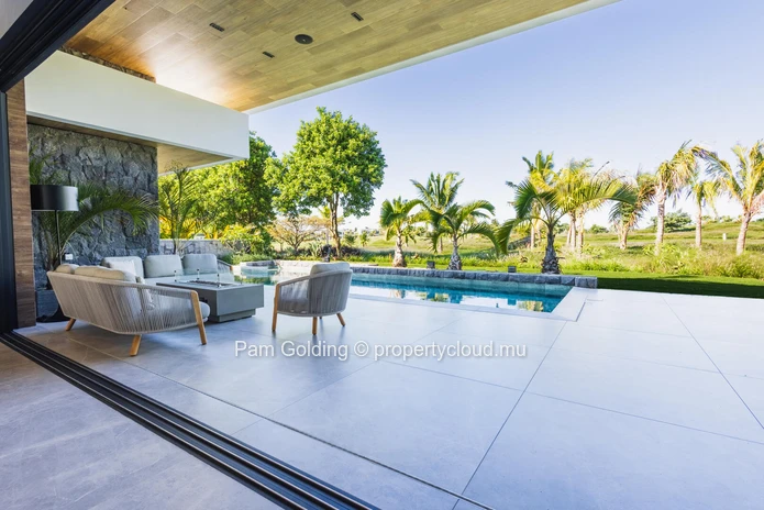 Vivez l’élégance tropicale : villa 4 chambres à Azuri Ocean & Golf Village