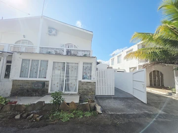 3 Bedroom Townhouse, Duplex