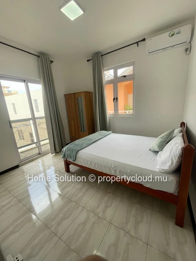 3 bedroom and 2 bathroom apartment