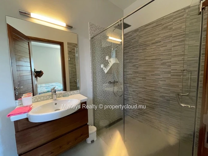 Panoramic Sea View – 5 Bedrooms - Cascavelle