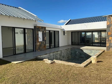 3 Bedroom Villa