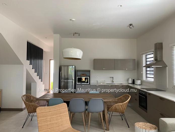 3 Bedroom Duplex To Let in Grande Rivière Noire