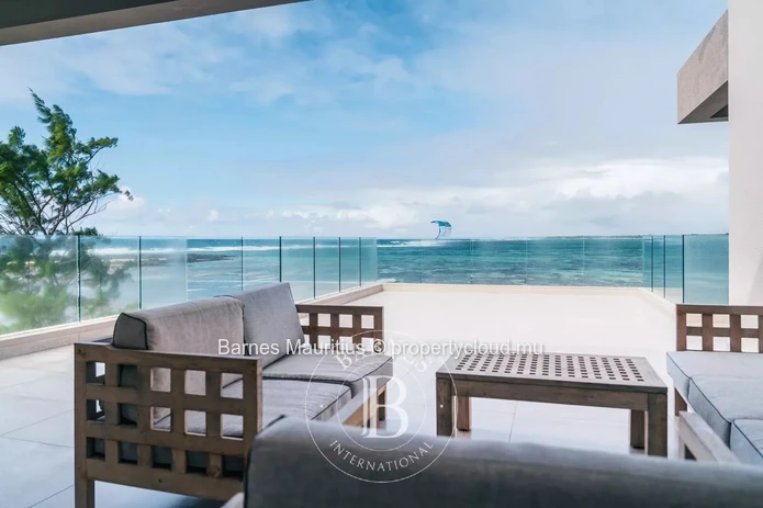 POSTE LAFAYETTE - 180 Degree Seaview penthouse- 3 bedrooms