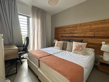 Townhouse, Duplex de 3 Chambres