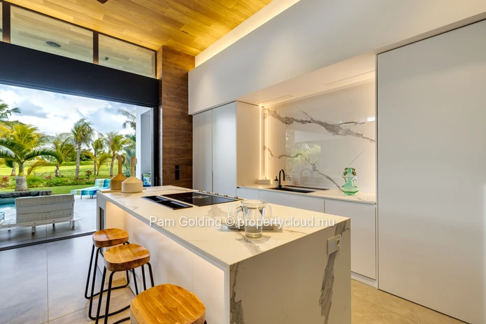 Vivez l’élégance tropicale : villa 4 chambres à Azuri Ocean & Golf Village