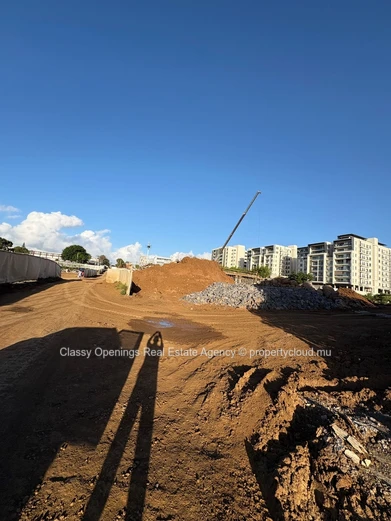 Terrain plat 1 770 m² à Sodnac — proche écoles & commerces