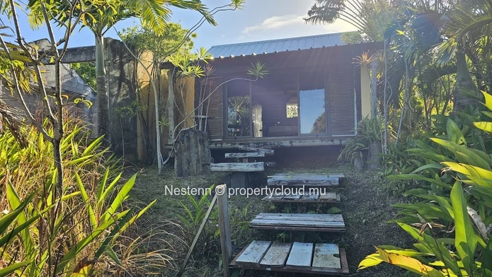 Sea-View Estate with 17 Chalets in a Lush Tropical Setting
