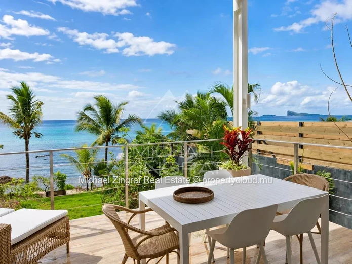 Pointe aux Canonniers – Appartement pieds dans l'eau