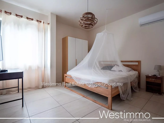 FLIC EN FLAC - Modern 3-bedroom apartment for long-term rental