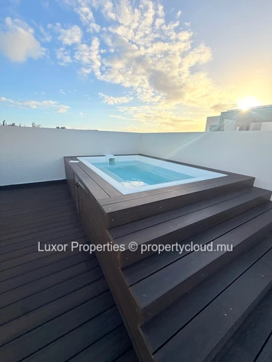 FOR RENT | 3-Bedroom Luxury Penthouse – Pointe aux Canonniers