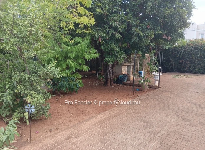Residential land for sale in  Baie du Tombeau - Situated in a nice area