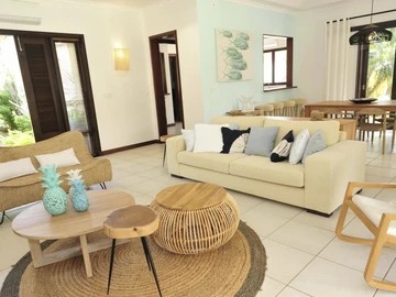 4 Bedroom Villa