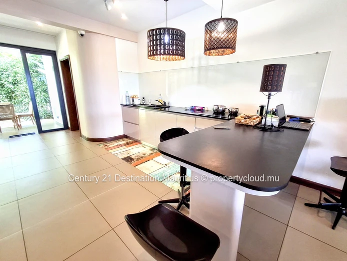 Ground Floor Sea View Apartment