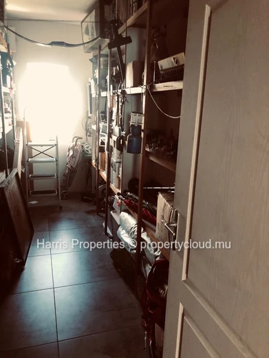 Belle et grande villa indépendante disponible à la vente à Cap Malheureux