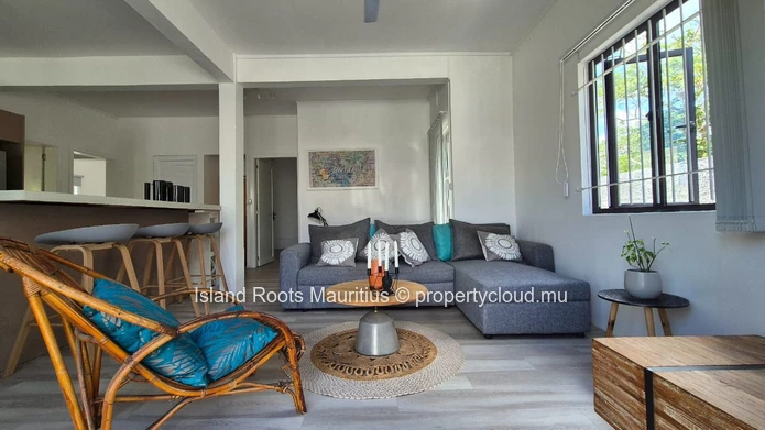 Charming House for Sale in Calodyne!