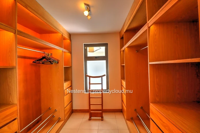 Fantastique villa de 5 chambres avec vue panoramique sur la mer 