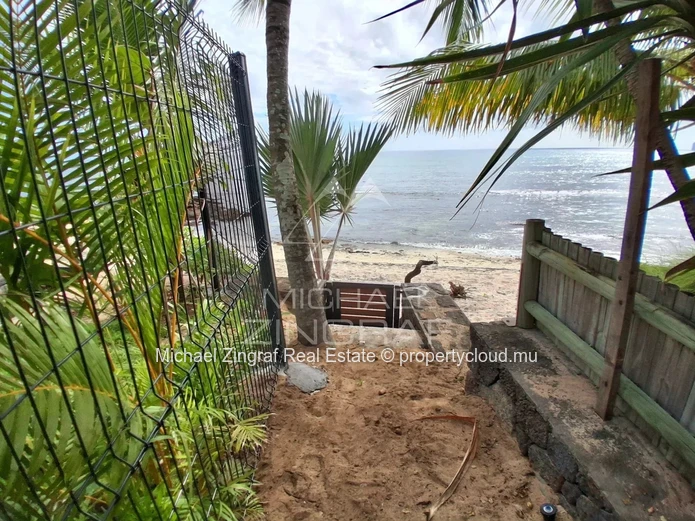 Pointe aux Canonniers – Appartement pieds dans l'eau