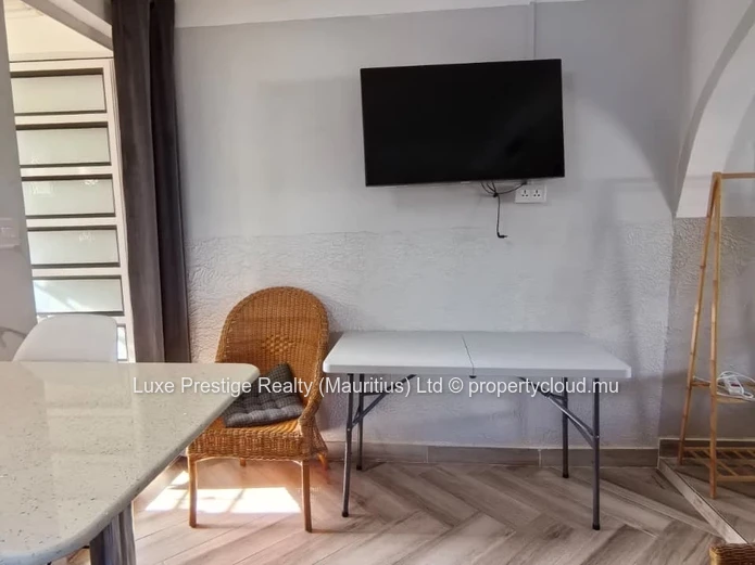 Fully Furnished 1-Bedroom Apartment for Rent in Pereybère | Balcony, Air Conditioning & Secure Gated Property
