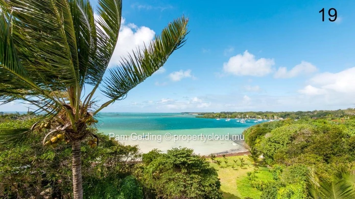 Trou d'Eau Douce – Penthouse à louer – Pam Golding Mauritius