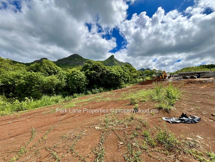 Exceptional Residential Plot for Sale in Moka