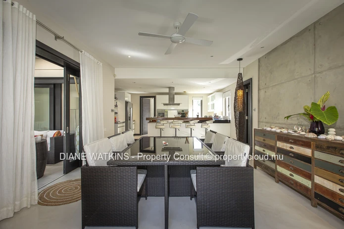 For Sale - Luxurious 5-Bedroom Villa in Anahita’s Lunea Neighbourhood